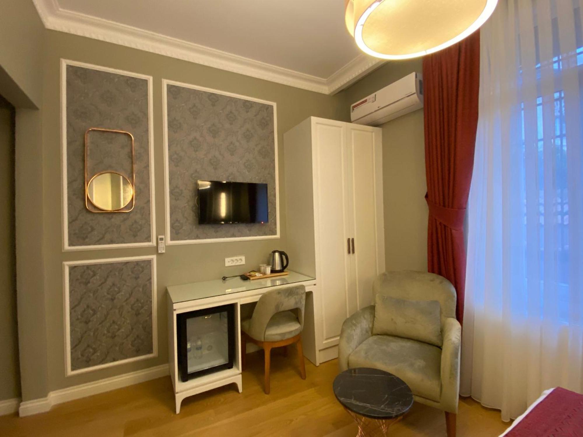 Triada Hotel Taksim - Special Category Истанбул Екстериор снимка