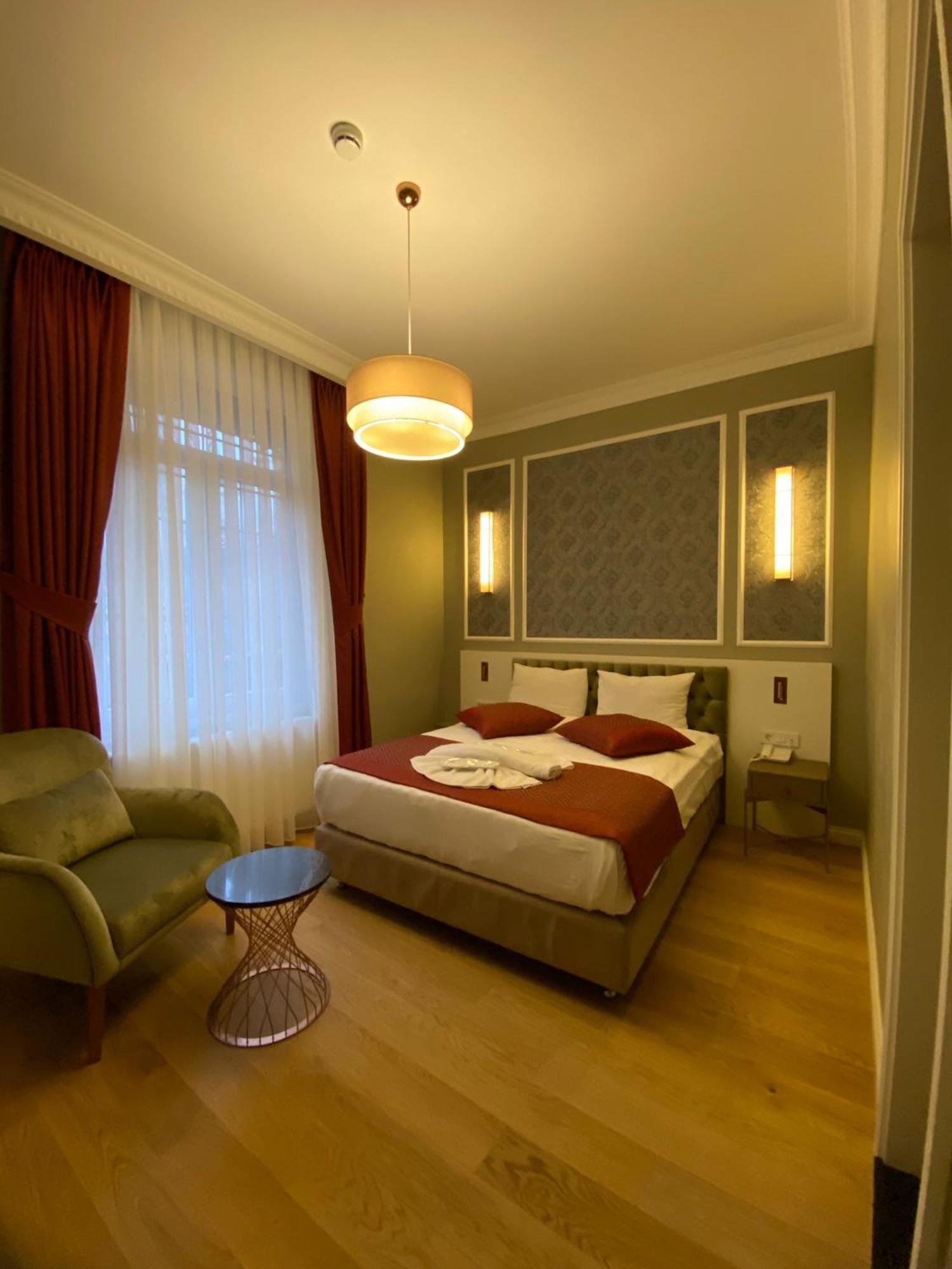 Triada Hotel Taksim - Special Category Истанбул Екстериор снимка