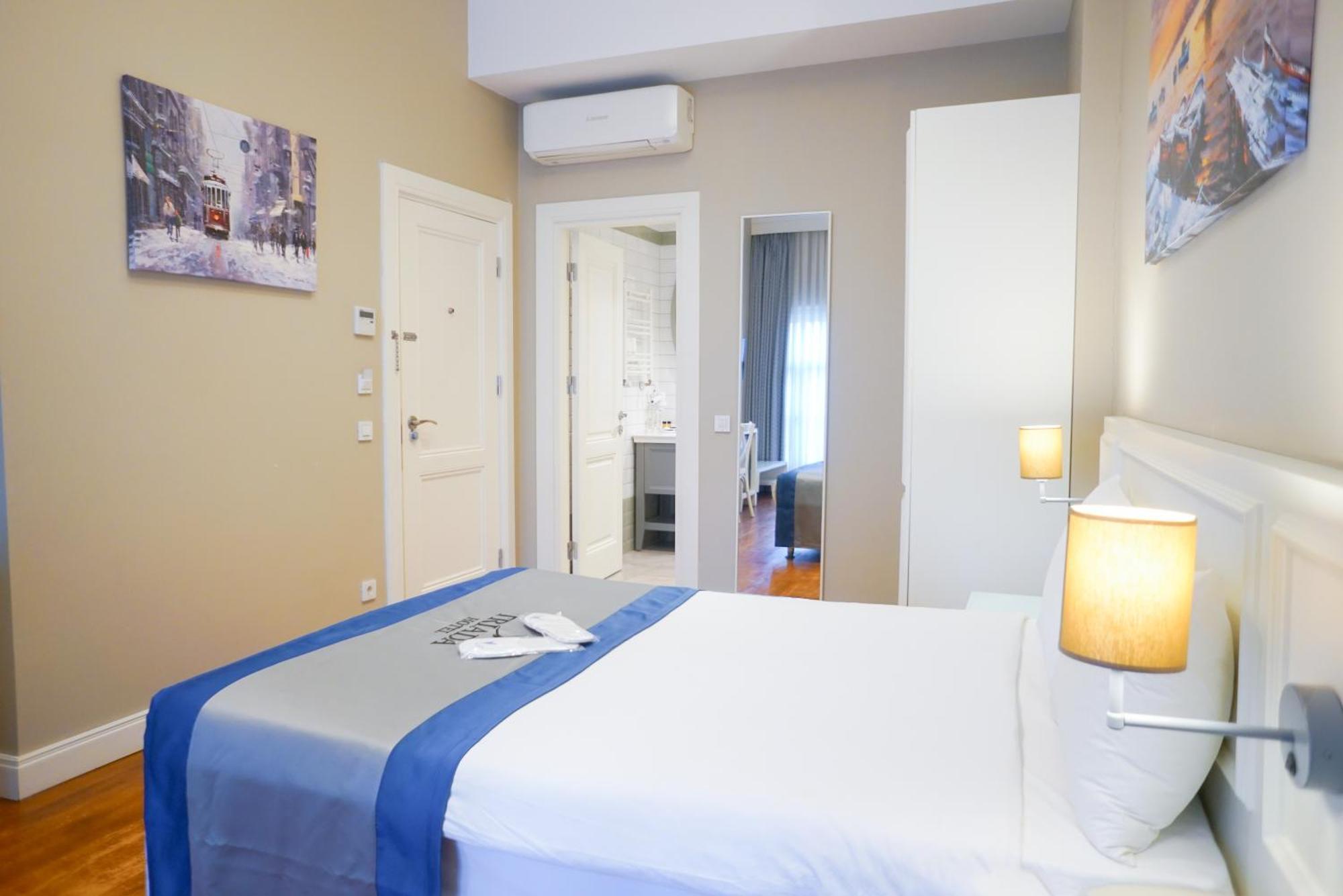 Triada Hotel Taksim - Special Category Истанбул Екстериор снимка