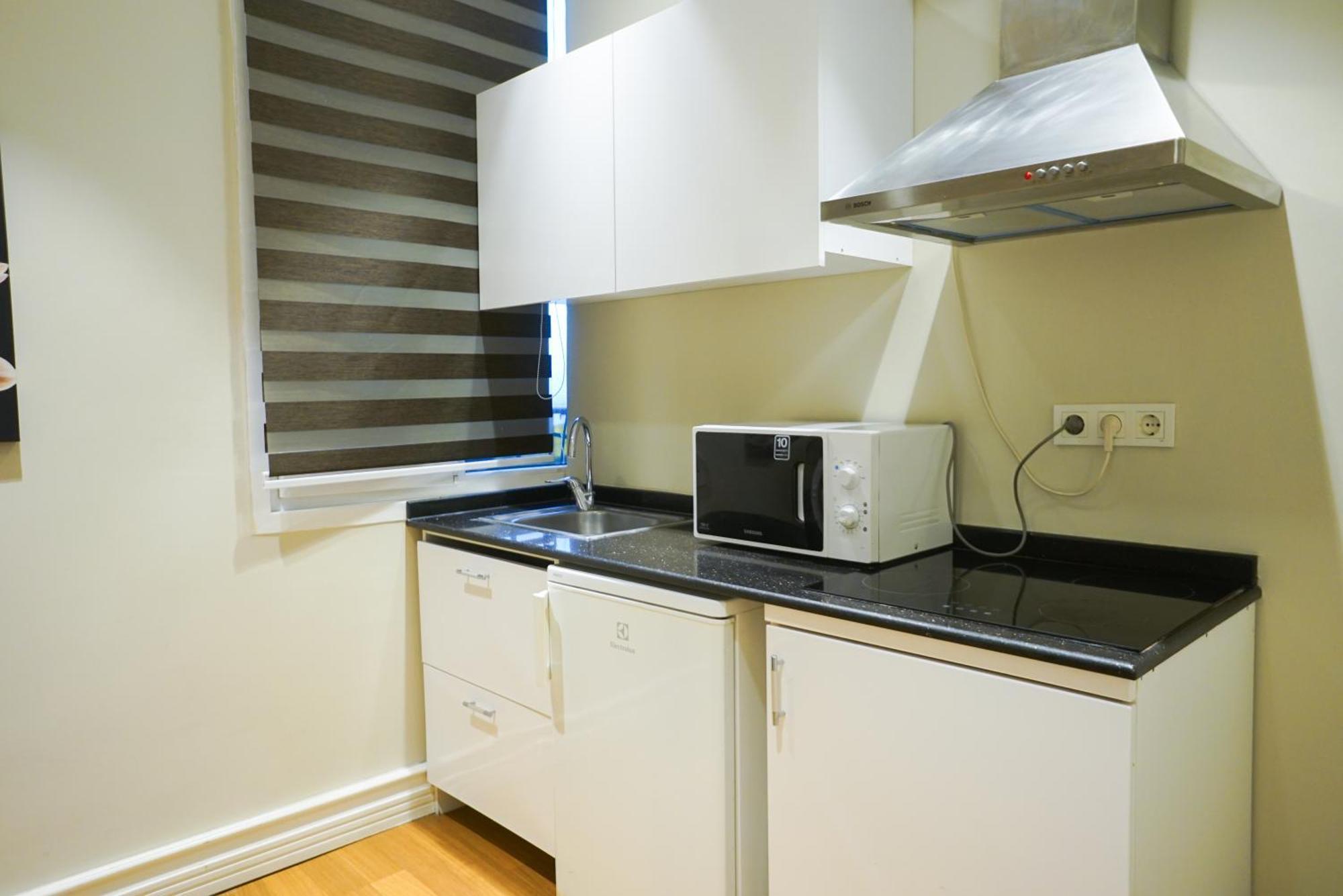 Triada Hotel Taksim - Special Category Истанбул Екстериор снимка