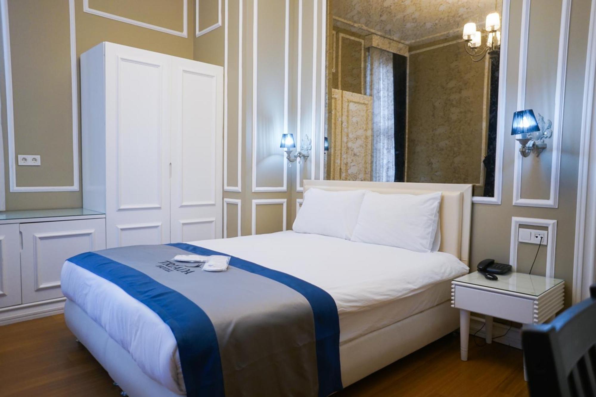 Triada Hotel Taksim - Special Category Истанбул Екстериор снимка