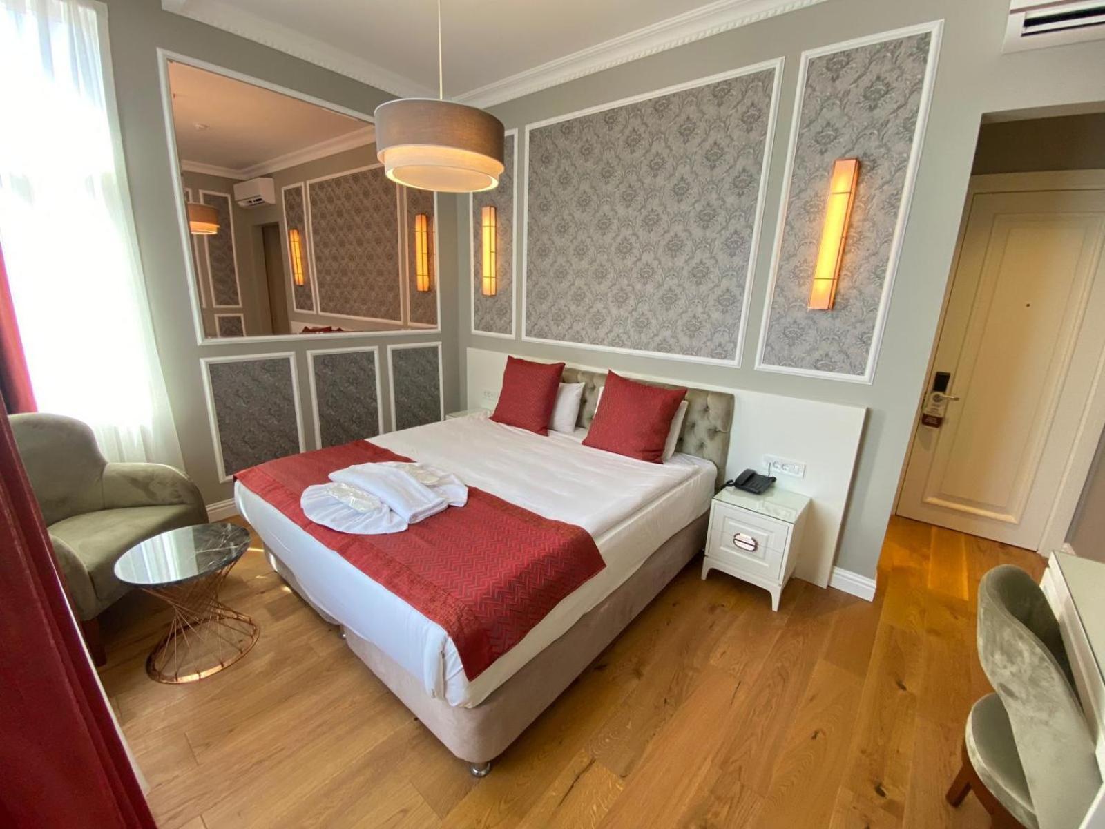 Triada Hotel Taksim - Special Category Истанбул Екстериор снимка